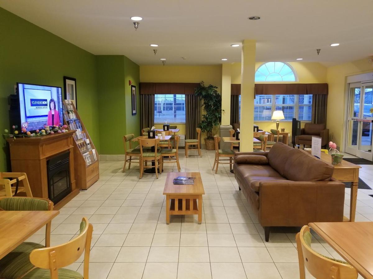 Microtel Inn & Suites By Wyndham Delphos Exteriör bild